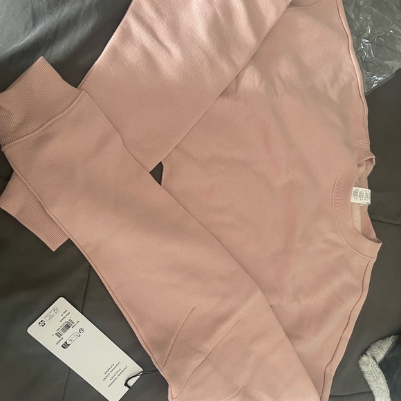 Alo yoga extreme cropped pullover size small in pink quartz - Picture 2 of 5